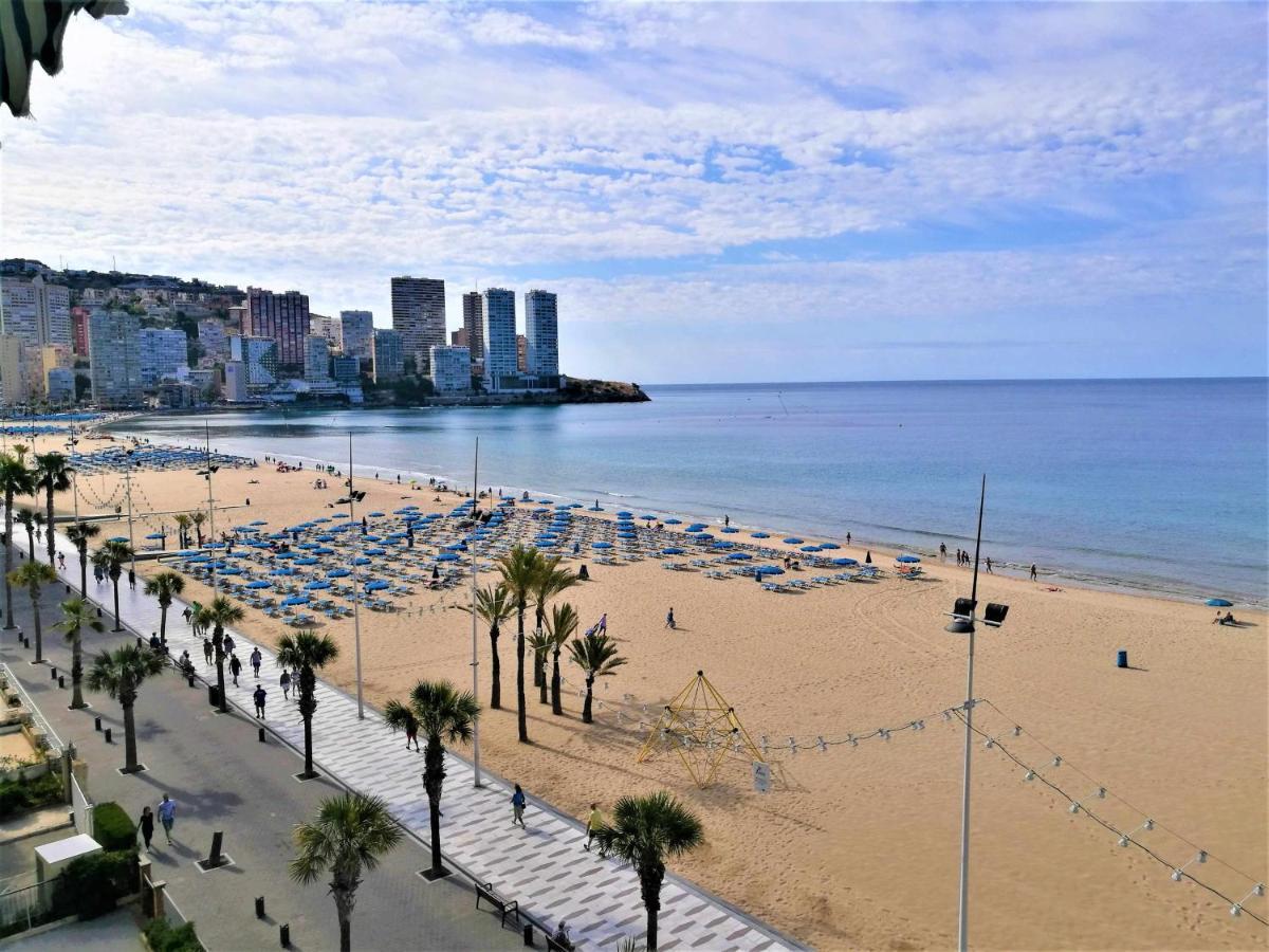 Primera Linea De Playa Frente Al Mar Benidorm Exteriér fotografie